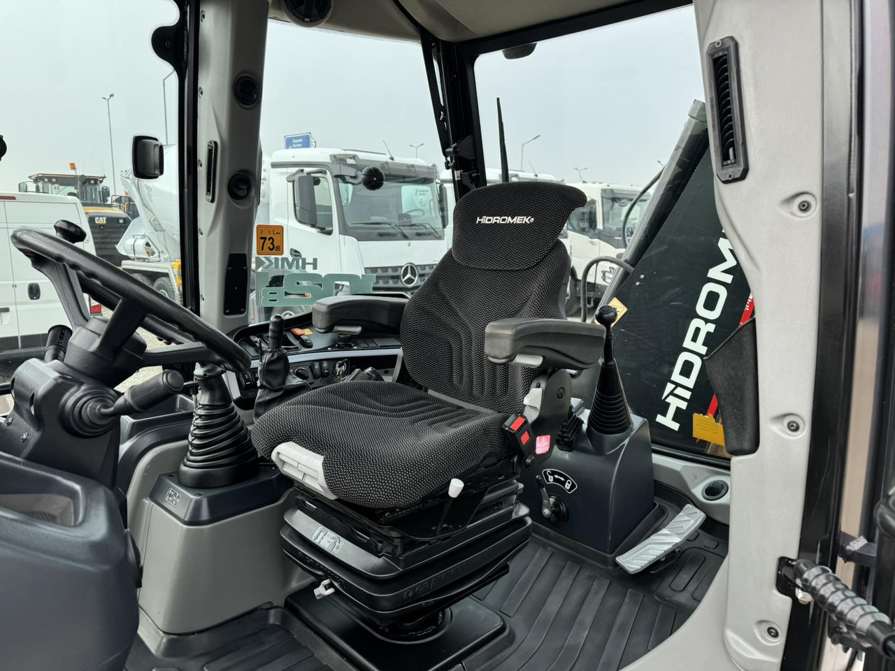 Φορτωτής εκσκαφέας HIDROMEK HMK102B: φωτογραφία 9 Φορτωτής εκσκαφέας HIDROMEK HMK102B: φωτογραφία 9