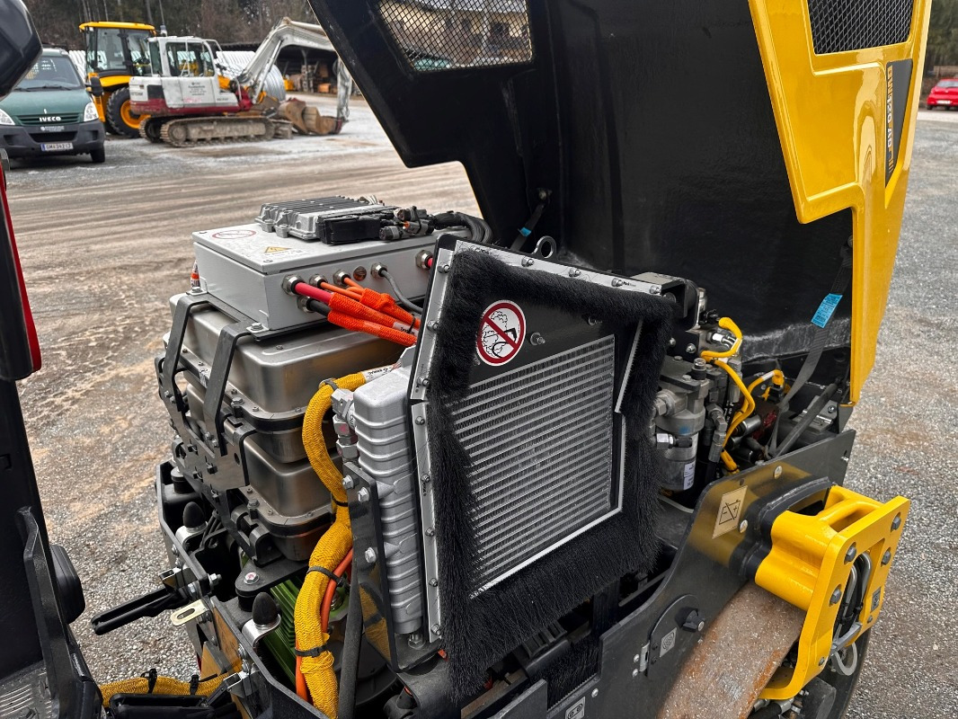 BOMAG DE BW 120 ADe-5 - Οδοστρωτήρας: φωτογραφία 4 BOMAG DE BW 120 ADe-5 - Οδοστρωτήρας: φωτογραφία 4