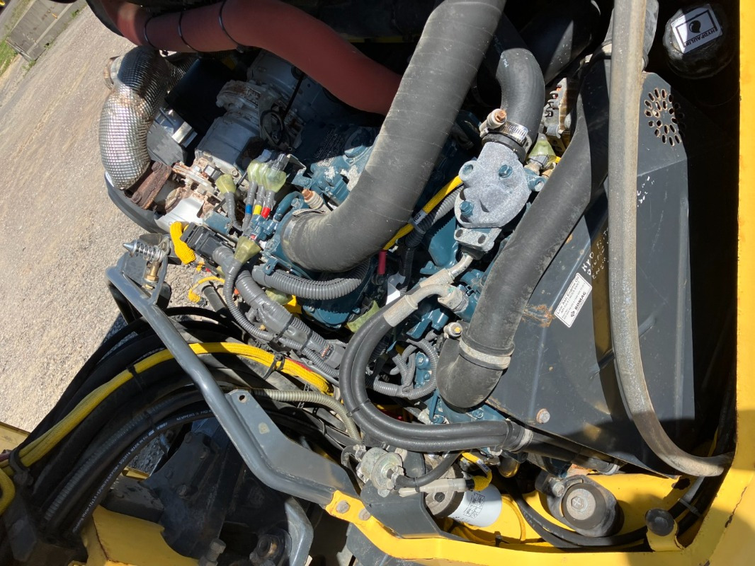 BOMAG DE BW 161 AD-5 Stage IIIb/Tier 4i - Ασφαλτικός οδοστρωτήρας: φωτογραφία 3 BOMAG DE BW 161 AD-5 Stage IIIb/Tier 4i - Ασφαλτικός οδοστρωτήρας: φωτογραφία 3