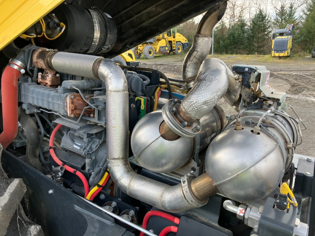 Οδοστρωτήρας BOMAG DE BW 213 PDH-5 Stage V/Tier 4f: φωτογραφία 6 Οδοστρωτήρας BOMAG DE BW 213 PDH-5 Stage V/Tier 4f: φωτογραφία 6