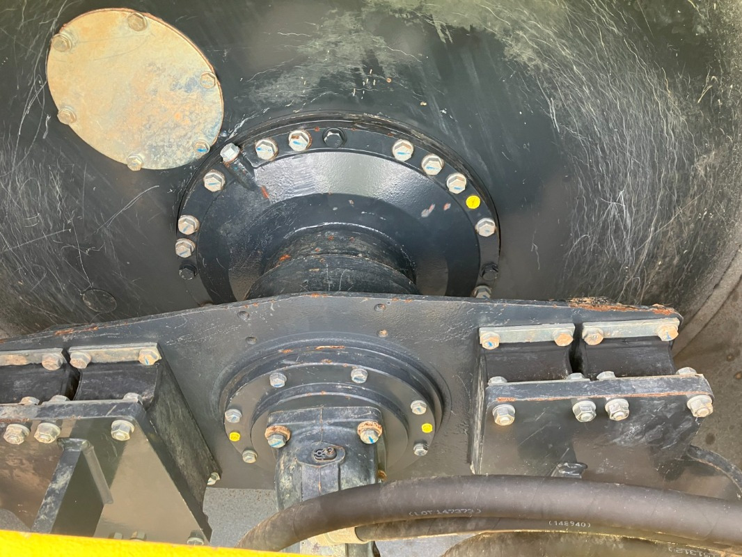 Οδοστρωτήρας BOMAG DE BW 213 PDH-5 Stage V/Tier 4f: φωτογραφία 24 Οδοστρωτήρας BOMAG DE BW 213 PDH-5 Stage V/Tier 4f: φωτογραφία 24