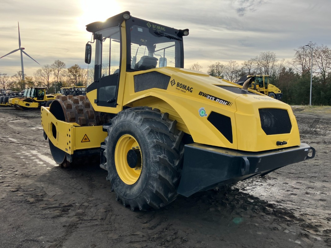 Οδοστρωτήρας BOMAG DE BW 213 PDH-5 Stage V/Tier 4f: φωτογραφία 29 Οδοστρωτήρας BOMAG DE BW 213 PDH-5 Stage V/Tier 4f: φωτογραφία 29