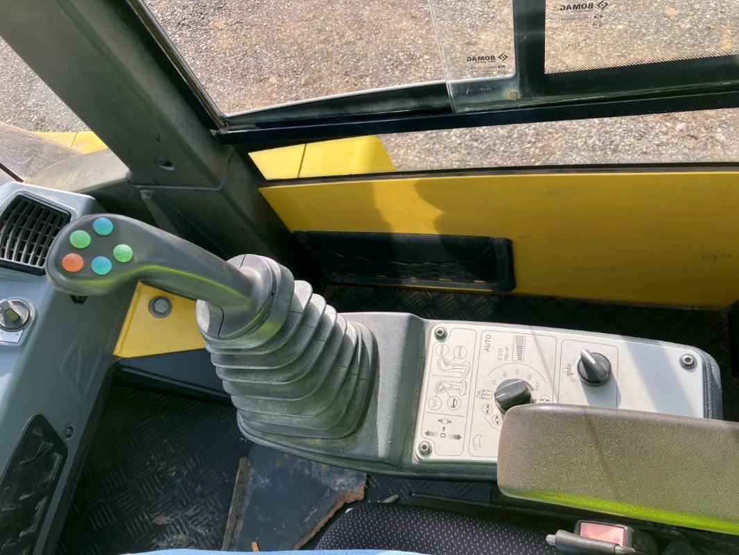 Οδοστρωτήρας BOMAG DE BW 226 BVC-5 Stage IIIa/Tier 3: φωτογραφία 7 Οδοστρωτήρας BOMAG DE BW 226 BVC-5 Stage IIIa/Tier 3: φωτογραφία 7