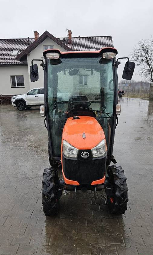 Ciągnik Kubota B2650 4x4 klima 26 KM hydrostat - Τρακτέρ: φωτογραφία 3 Ciągnik Kubota B2650 4x4 klima 26 KM hydrostat - Τρακτέρ: φωτογραφία 3