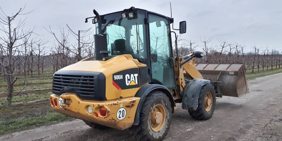 Ładowarka Caterpillar 906H widły + łyżka - Ελαστιχοφόρος φορτωτής: φωτογραφία 4 Ładowarka Caterpillar 906H widły + łyżka - Ελαστιχοφόρος φορτωτής: φωτογραφία 4