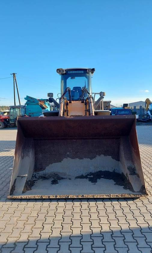 Ładowarka Liebherr L538 16 ton łyżka wysokiego wysypu - Ελαστιχοφόρος φορτωτής: φωτογραφία 3 Ładowarka Liebherr L538 16 ton łyżka wysokiego wysypu - Ελαστιχοφόρος φορτωτής: φωτογραφία 3