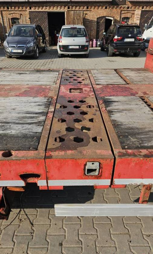 Επικαθήμενο με χαμηλό δάπεδο Naczepa niskopodwozie Bodex KIS3J DMC 47 ton: φωτογραφία 8