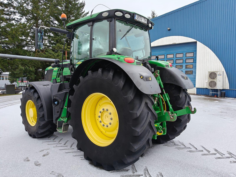 John Deere 6215R - Τρακτέρ: φωτογραφία 5 John Deere 6215R - Τρακτέρ: φωτογραφία 5