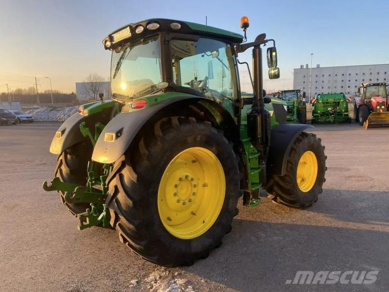 John Deere 6215R - Τρακτέρ: φωτογραφία 3 John Deere 6215R - Τρακτέρ: φωτογραφία 3