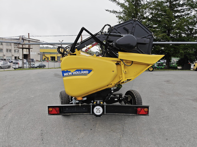 Θεριζοαλωνιστική μηχανή New Holland CX 8.90: φωτογραφία 12 Θεριζοαλωνιστική μηχανή New Holland CX 8.90: φωτογραφία 12