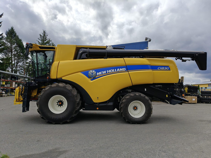 Θεριζοαλωνιστική μηχανή New Holland CX 8.90: φωτογραφία 6 Θεριζοαλωνιστική μηχανή New Holland CX 8.90: φωτογραφία 6