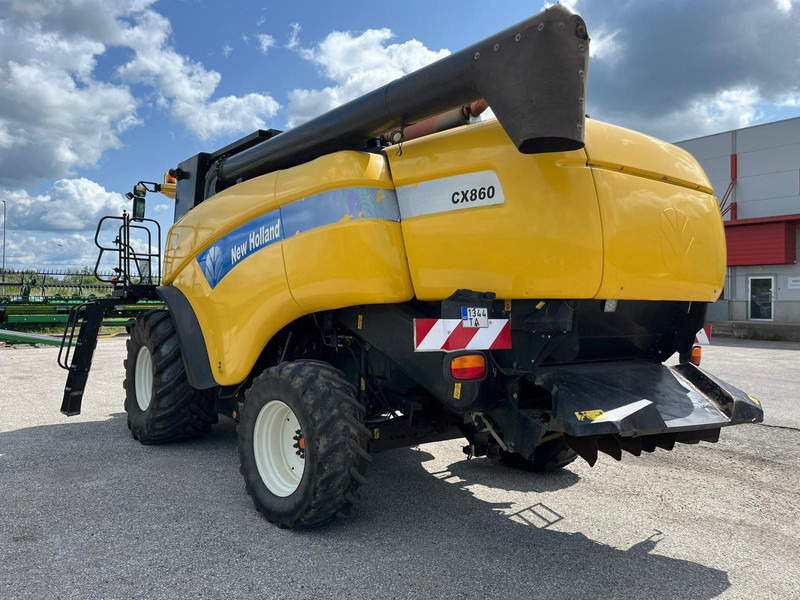 New Holland CX 860 - Θεριζοαλωνιστική μηχανή: φωτογραφία 5 New Holland CX 860 - Θεριζοαλωνιστική μηχανή: φωτογραφία 5