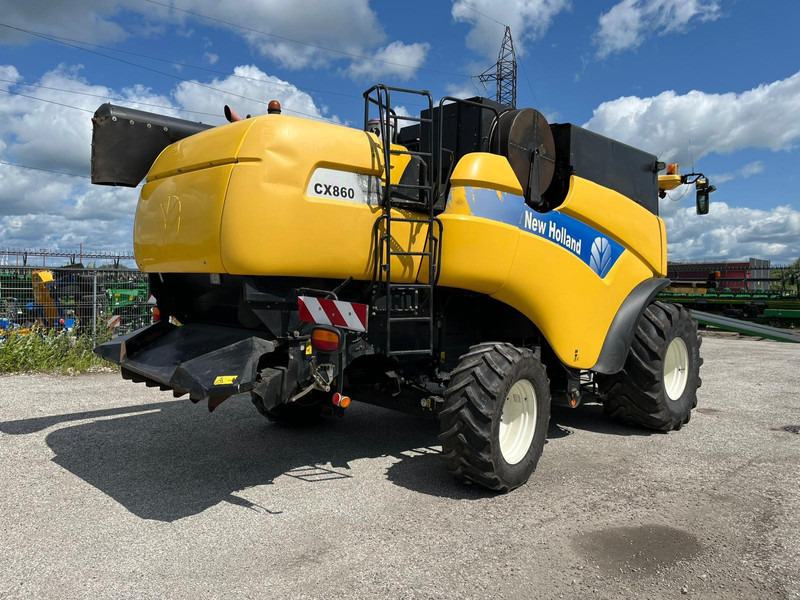 New Holland CX 860 - Θεριζοαλωνιστική μηχανή: φωτογραφία 3 New Holland CX 860 - Θεριζοαλωνιστική μηχανή: φωτογραφία 3