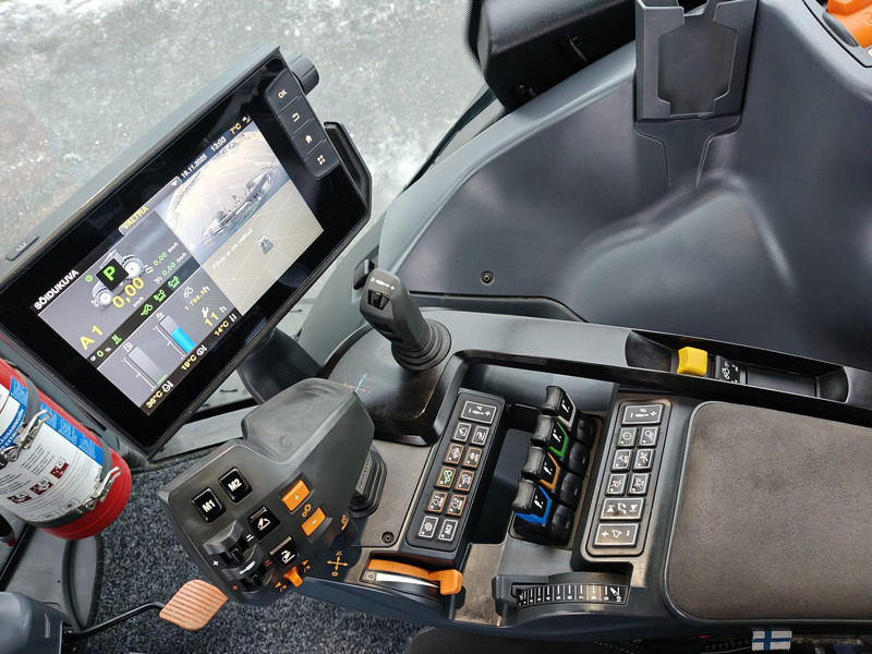 Leasing Valtra T255 Versu RTK Valtra T255 Versu RTK: φωτογραφία 15