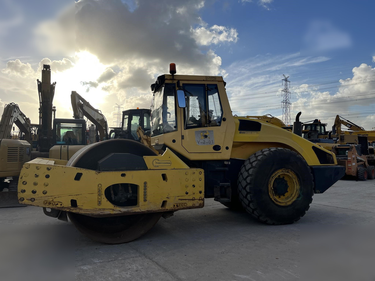 BOMAG BW226DH-4 - Οδοστρωτήρας: φωτογραφία 1 BOMAG BW226DH-4 - Οδοστρωτήρας: φωτογραφία 1