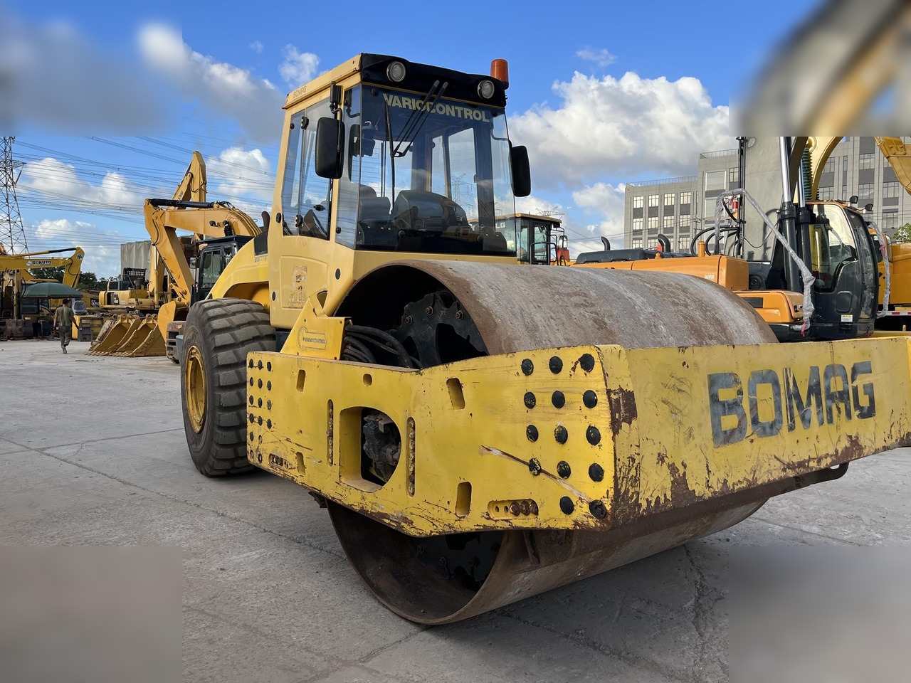 BOMAG BW226DH-4 - Οδοστρωτήρας: φωτογραφία 4 BOMAG BW226DH-4 - Οδοστρωτήρας: φωτογραφία 4