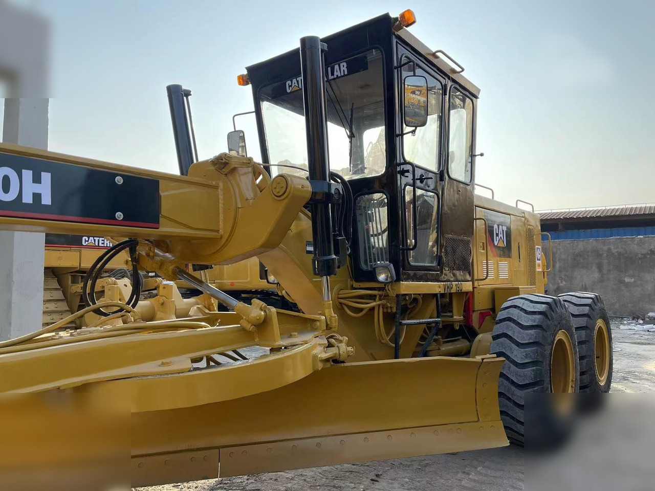 CATERPILLAR 140H - Γκρέιντερ: φωτογραφία 4 CATERPILLAR 140H - Γκρέιντερ: φωτογραφία 4