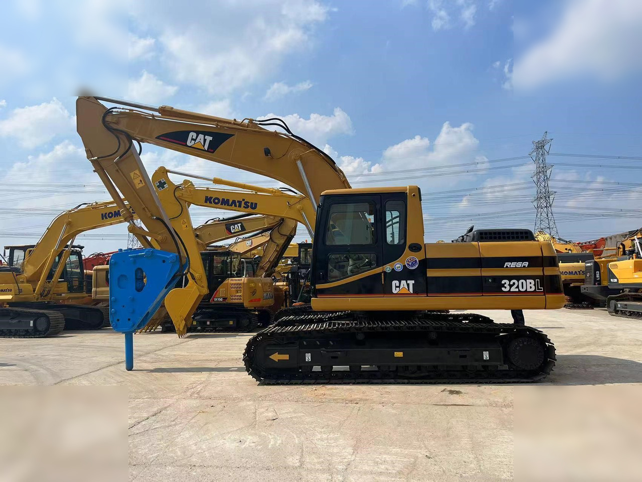 CATERPILLAR 320BL - Ερπυστριοφόρος εκσκαφέας: φωτογραφία 1 CATERPILLAR 320BL - Ερπυστριοφόρος εκσκαφέας: φωτογραφία 1