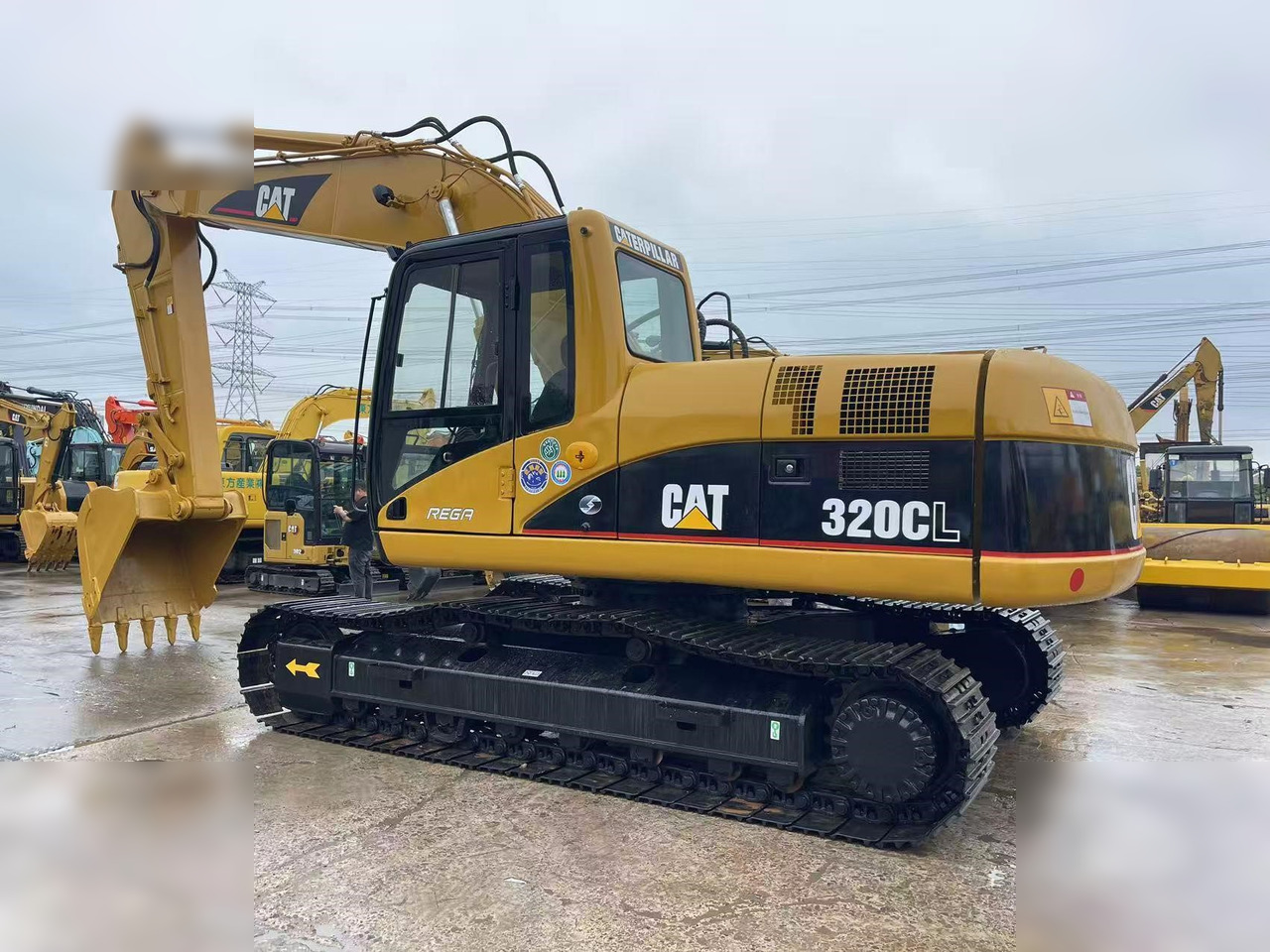 CATERPILLAR 320CL - Ερπυστριοφόρος εκσκαφέας: φωτογραφία 2 CATERPILLAR 320CL - Ερπυστριοφόρος εκσκαφέας: φωτογραφία 2