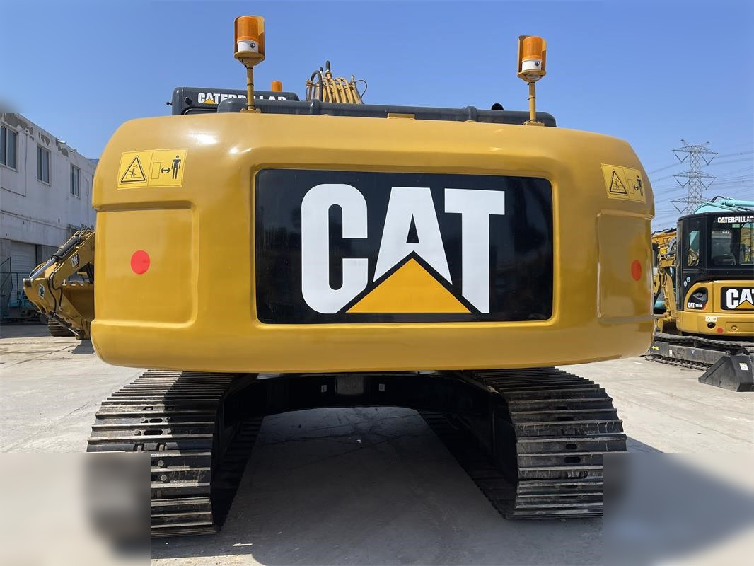 CATERPILLAR 320D2 - Ερπυστριοφόρος εκσκαφέας: φωτογραφία 3 CATERPILLAR 320D2 - Ερπυστριοφόρος εκσκαφέας: φωτογραφία 3