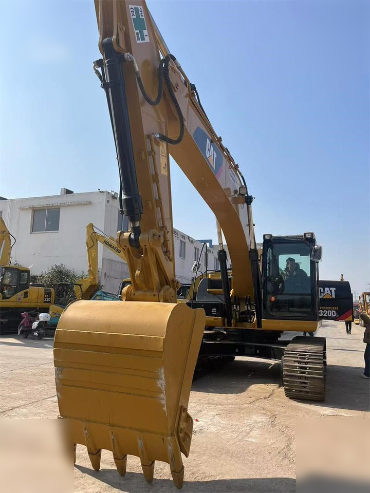 CATERPILLAR 320DL - Ερπυστριοφόρος εκσκαφέας: φωτογραφία 3 CATERPILLAR 320DL - Ερπυστριοφόρος εκσκαφέας: φωτογραφία 3
