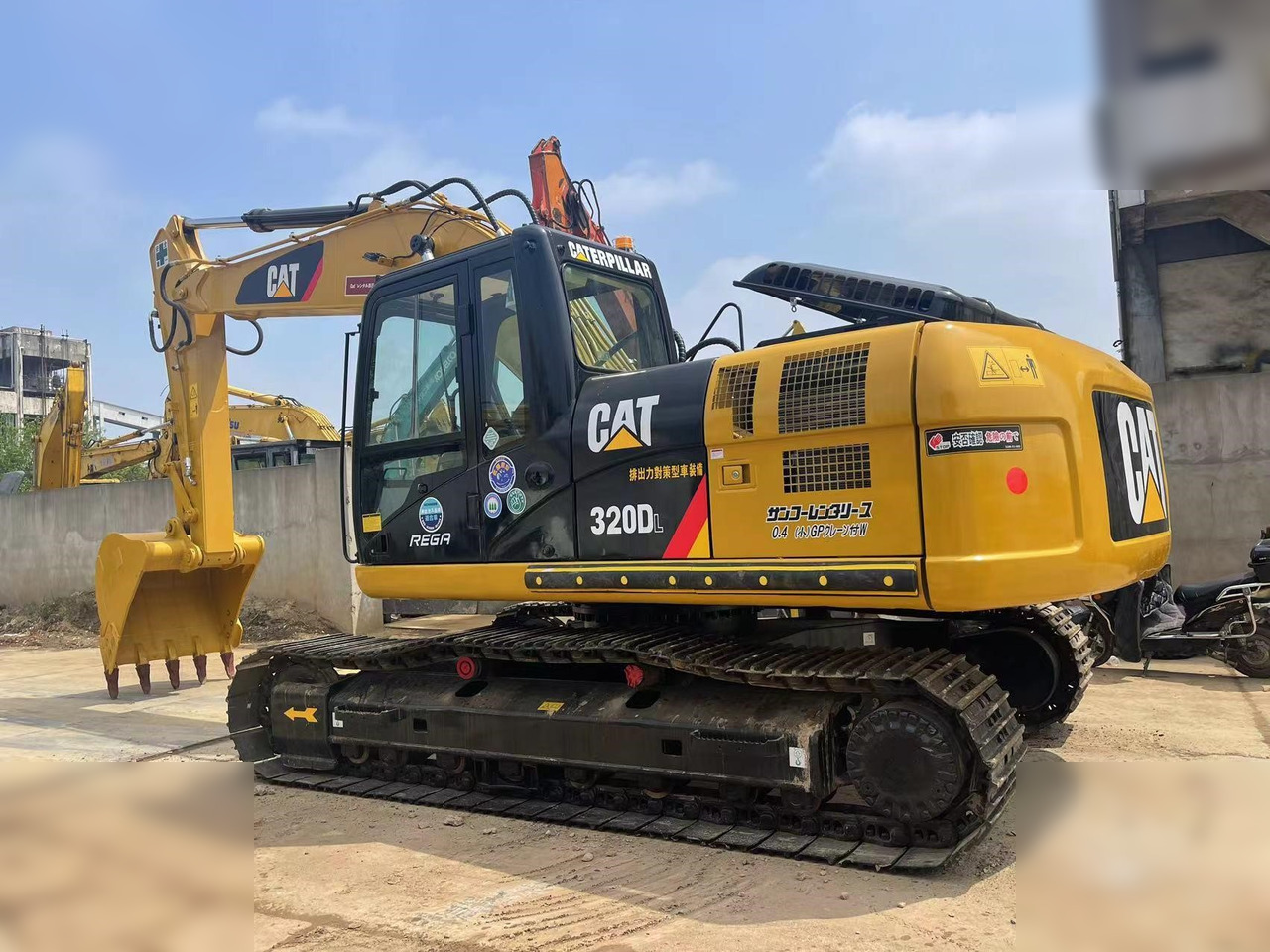 CATERPILLAR 320DL - Ερπυστριοφόρος εκσκαφέας: φωτογραφία 2 CATERPILLAR 320DL - Ερπυστριοφόρος εκσκαφέας: φωτογραφία 2