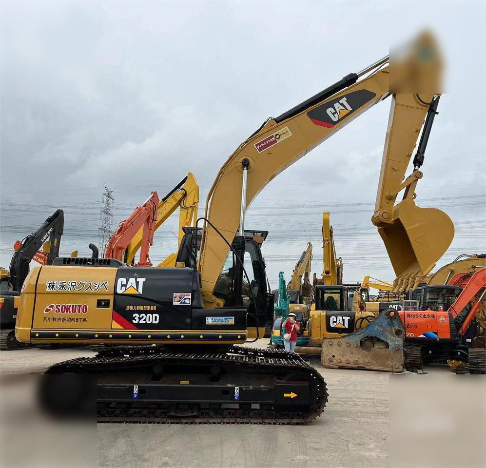 CATERPILLAR 320D - Ερπυστριοφόρος εκσκαφέας: φωτογραφία 1 CATERPILLAR 320D - Ερπυστριοφόρος εκσκαφέας: φωτογραφία 1