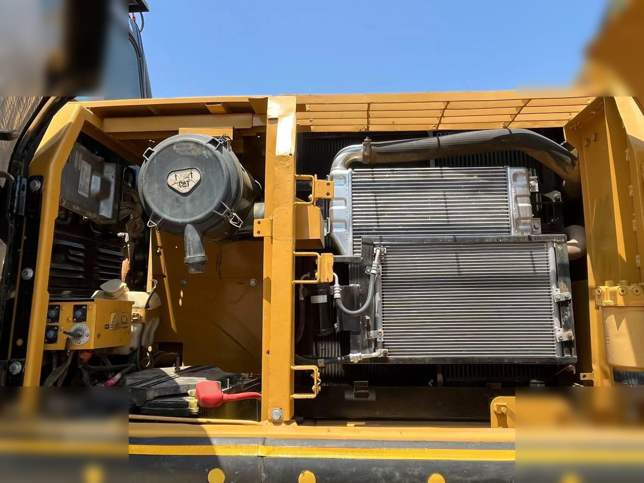 CATERPILLAR 320D - Ερπυστριοφόρος εκσκαφέας: φωτογραφία 5 CATERPILLAR 320D - Ερπυστριοφόρος εκσκαφέας: φωτογραφία 5