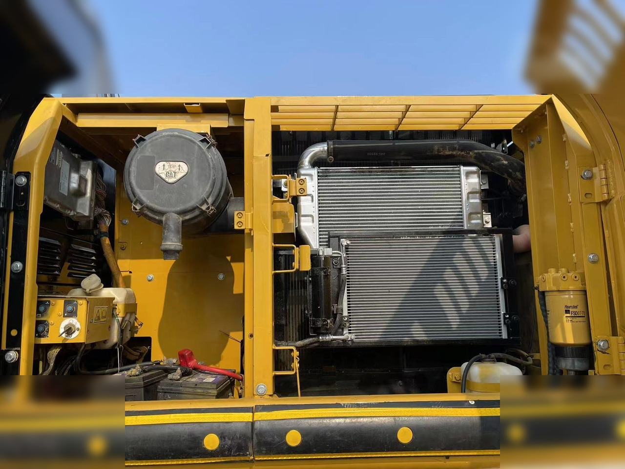 CATERPILLAR 320D - Ερπυστριοφόρος εκσκαφέας: φωτογραφία 4 CATERPILLAR 320D - Ερπυστριοφόρος εκσκαφέας: φωτογραφία 4