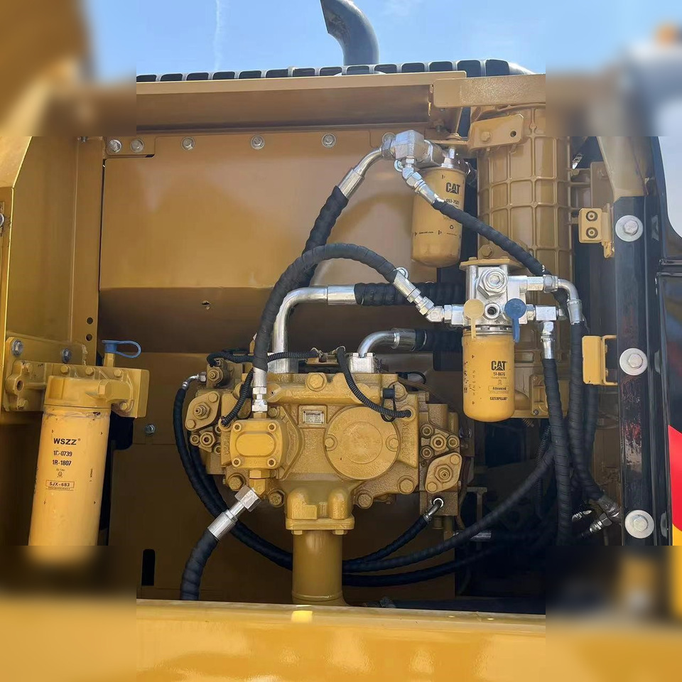 CATERPILLAR 323DL - Ερπυστριοφόρος εκσκαφέας: φωτογραφία 5 CATERPILLAR 323DL - Ερπυστριοφόρος εκσκαφέας: φωτογραφία 5