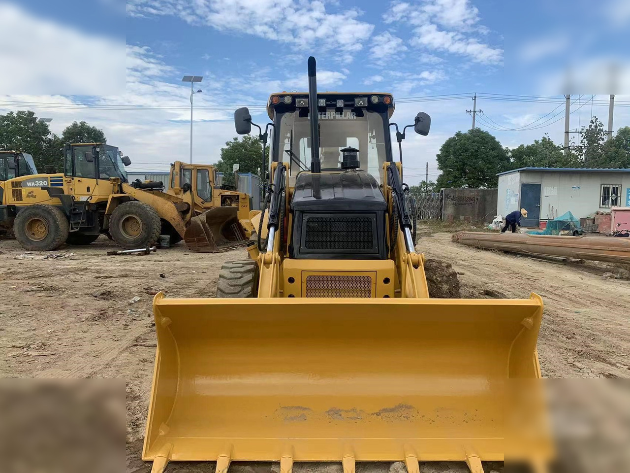 CATERPILLAR 420F - Φορτωτής εκσκαφέας: φωτογραφία 1 CATERPILLAR 420F - Φορτωτής εκσκαφέας: φωτογραφία 1