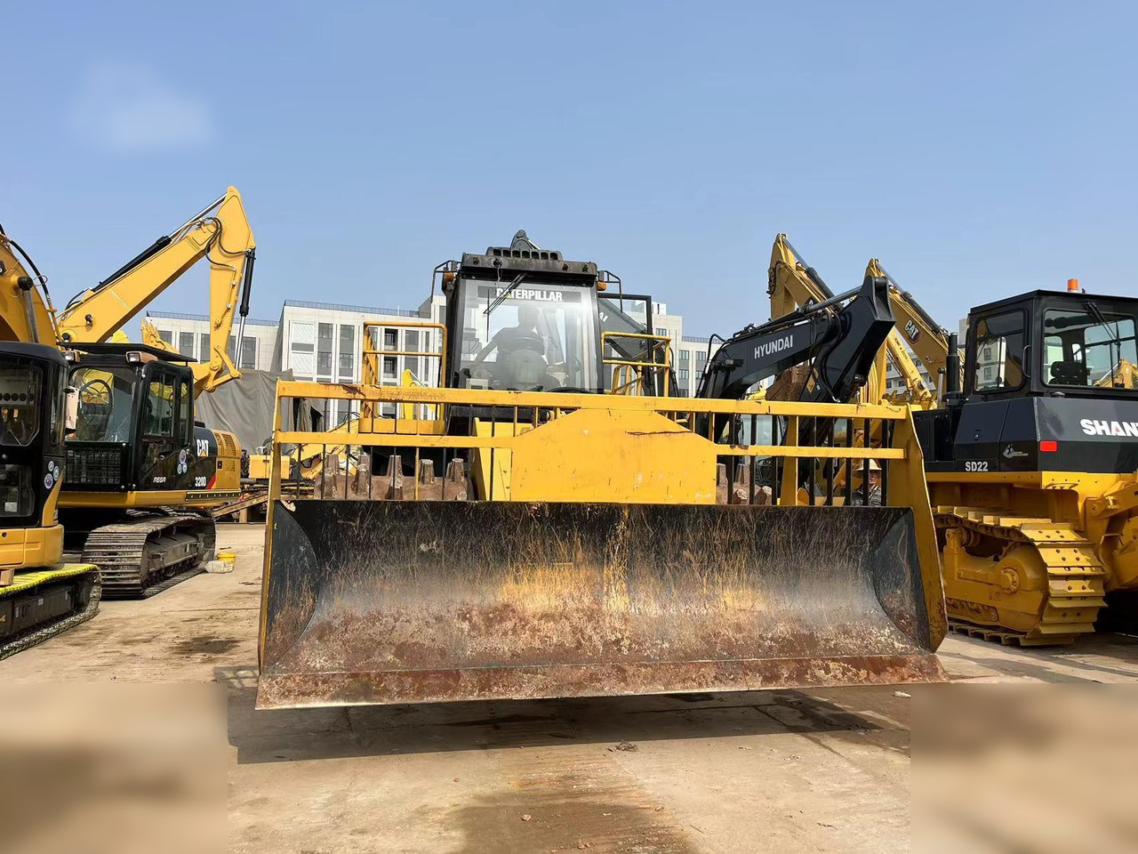 CATERPILLAR 826G - Οδοστρωτήρες: φωτογραφία 3 CATERPILLAR 826G - Οδοστρωτήρες: φωτογραφία 3