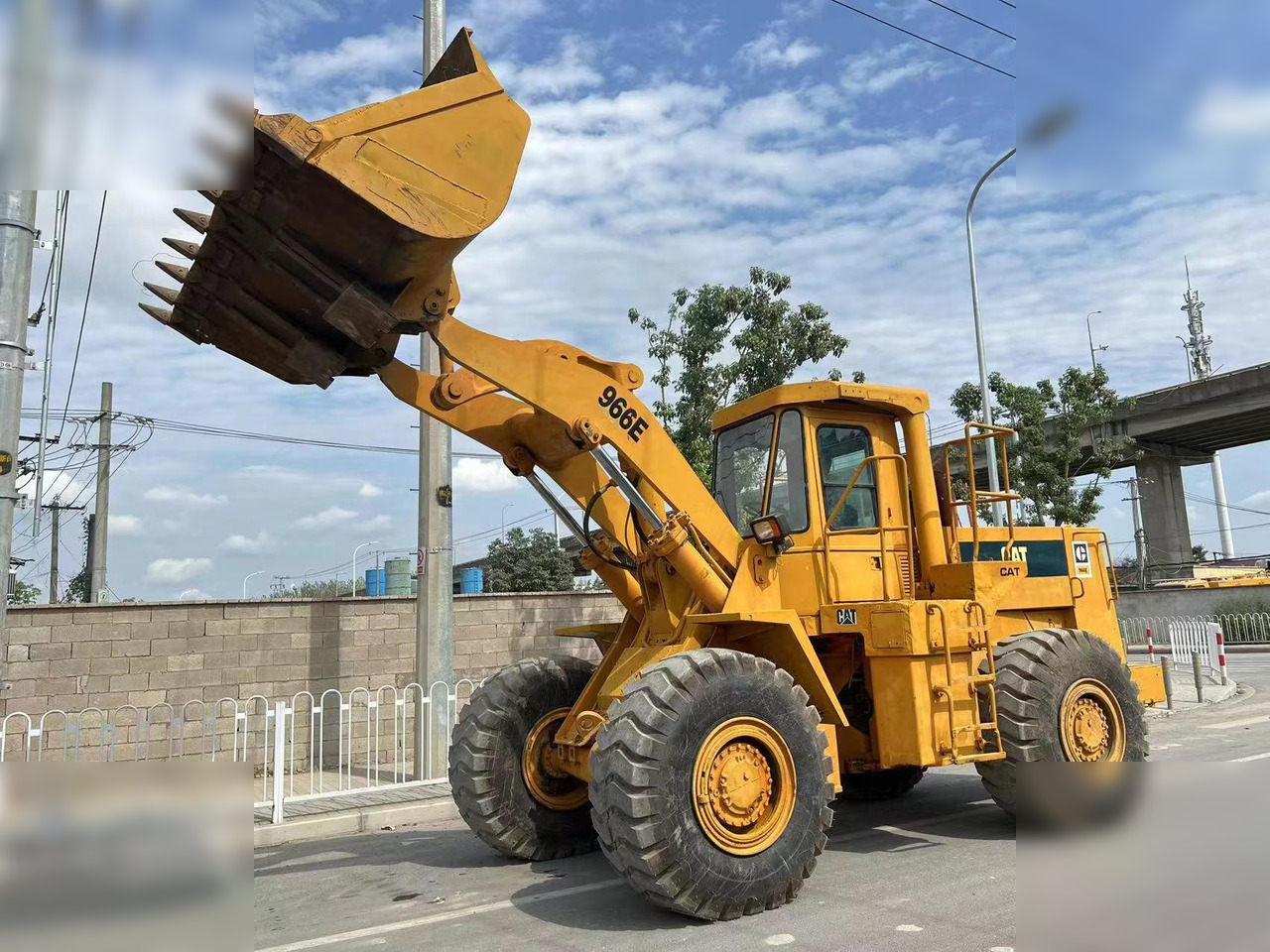 CATERPILLAR 966E - Ελαστιχοφόρος φορτωτής: φωτογραφία 3 CATERPILLAR 966E - Ελαστιχοφόρος φορτωτής: φωτογραφία 3