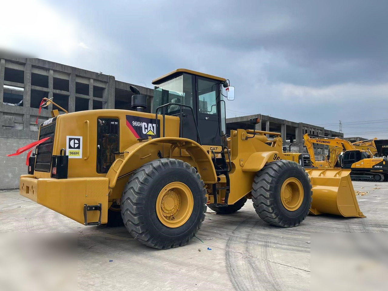 CATERPILLAR 966H - Ελαστιχοφόρος φορτωτής: φωτογραφία 2 CATERPILLAR 966H - Ελαστιχοφόρος φορτωτής: φωτογραφία 2