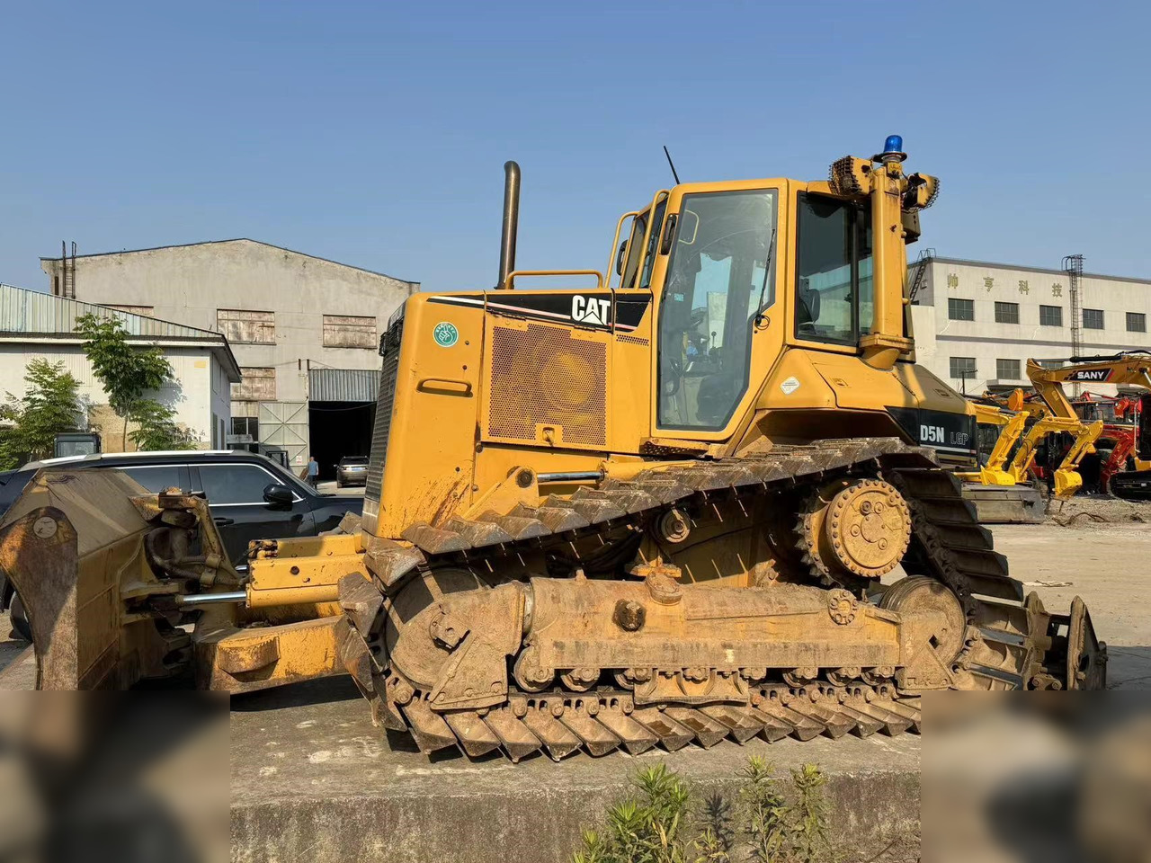 CATERPILLAR D5N - Μπουλντόζα: φωτογραφία 1 CATERPILLAR D5N - Μπουλντόζα: φωτογραφία 1