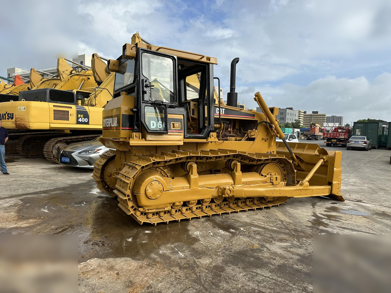 CATERPILLAR D6G - Μπουλντόζα: φωτογραφία 2 CATERPILLAR D6G - Μπουλντόζα: φωτογραφία 2