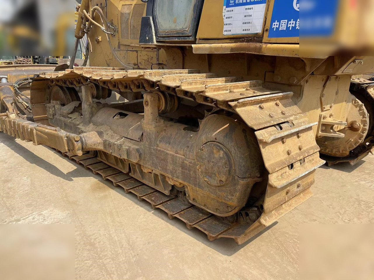 CATERPILLAR D6G - Μπουλντόζα: φωτογραφία 4 CATERPILLAR D6G - Μπουλντόζα: φωτογραφία 4