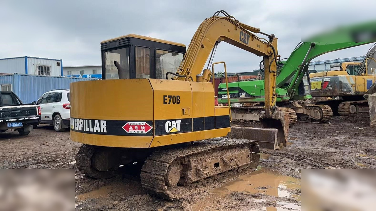 CATERPILLAR E70B - Ερπυστριοφόρος εκσκαφέας: φωτογραφία 3 CATERPILLAR E70B - Ερπυστριοφόρος εκσκαφέας: φωτογραφία 3