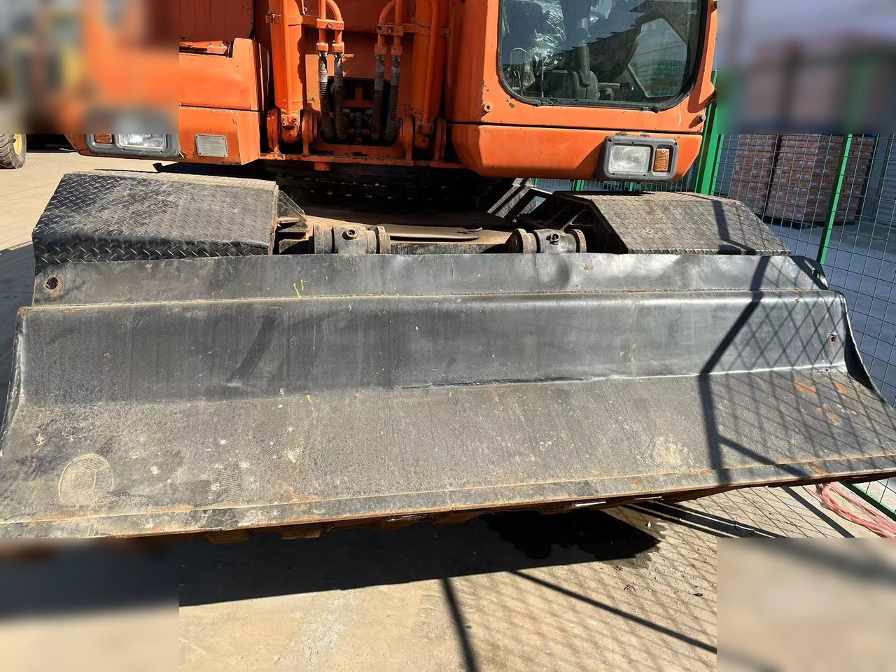 DOOSAN DH210W-7 - Τροχοφόρος εκσκαφέας: φωτογραφία 4 DOOSAN DH210W-7 - Τροχοφόρος εκσκαφέας: φωτογραφία 4