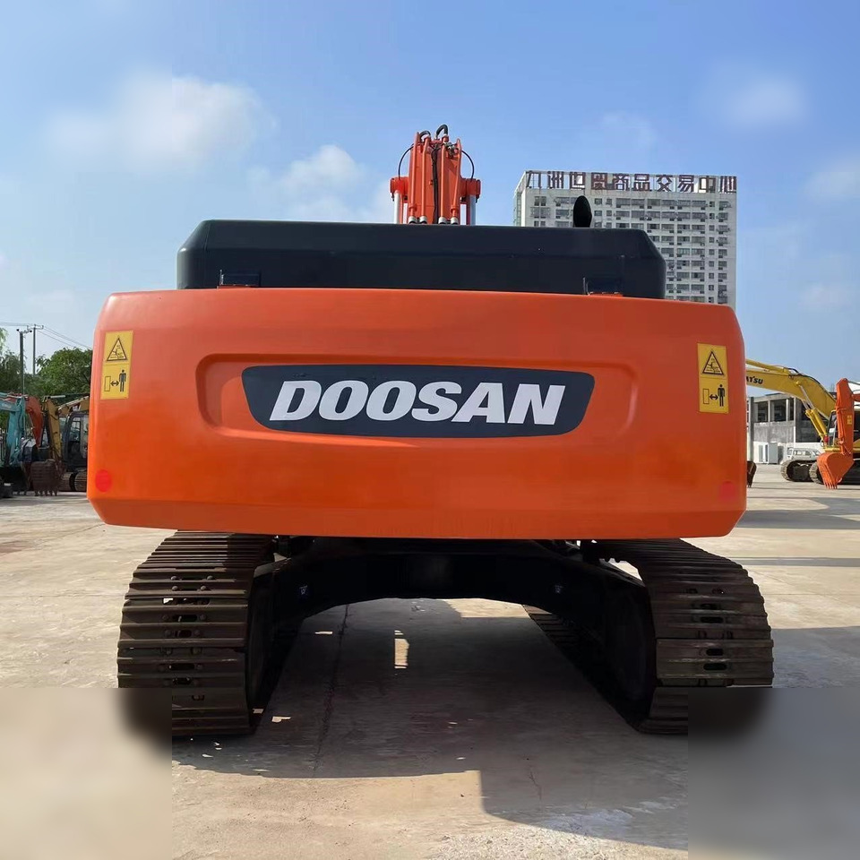 DOOSAN DH300 LC-7 - Ερπυστριοφόρος εκσκαφέας: φωτογραφία 3 DOOSAN DH300 LC-7 - Ερπυστριοφόρος εκσκαφέας: φωτογραφία 3