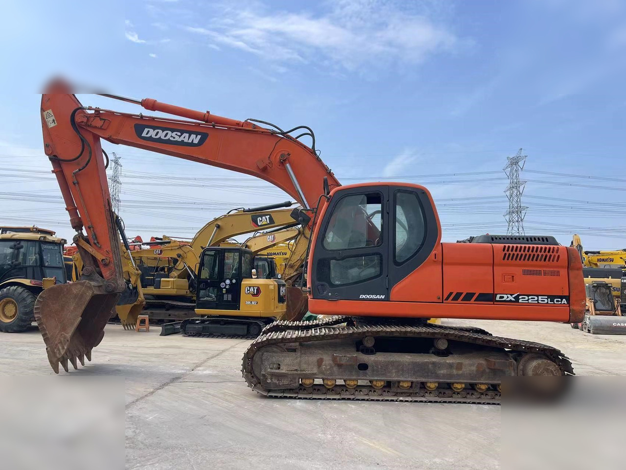 DOOSAN DX225 LCA - Ερπυστριοφόρος εκσκαφέας: φωτογραφία 2 DOOSAN DX225 LCA - Ερπυστριοφόρος εκσκαφέας: φωτογραφία 2