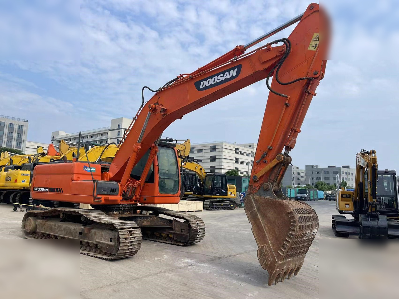 DOOSAN DX225 LCA - Ερπυστριοφόρος εκσκαφέας: φωτογραφία 5 DOOSAN DX225 LCA - Ερπυστριοφόρος εκσκαφέας: φωτογραφία 5