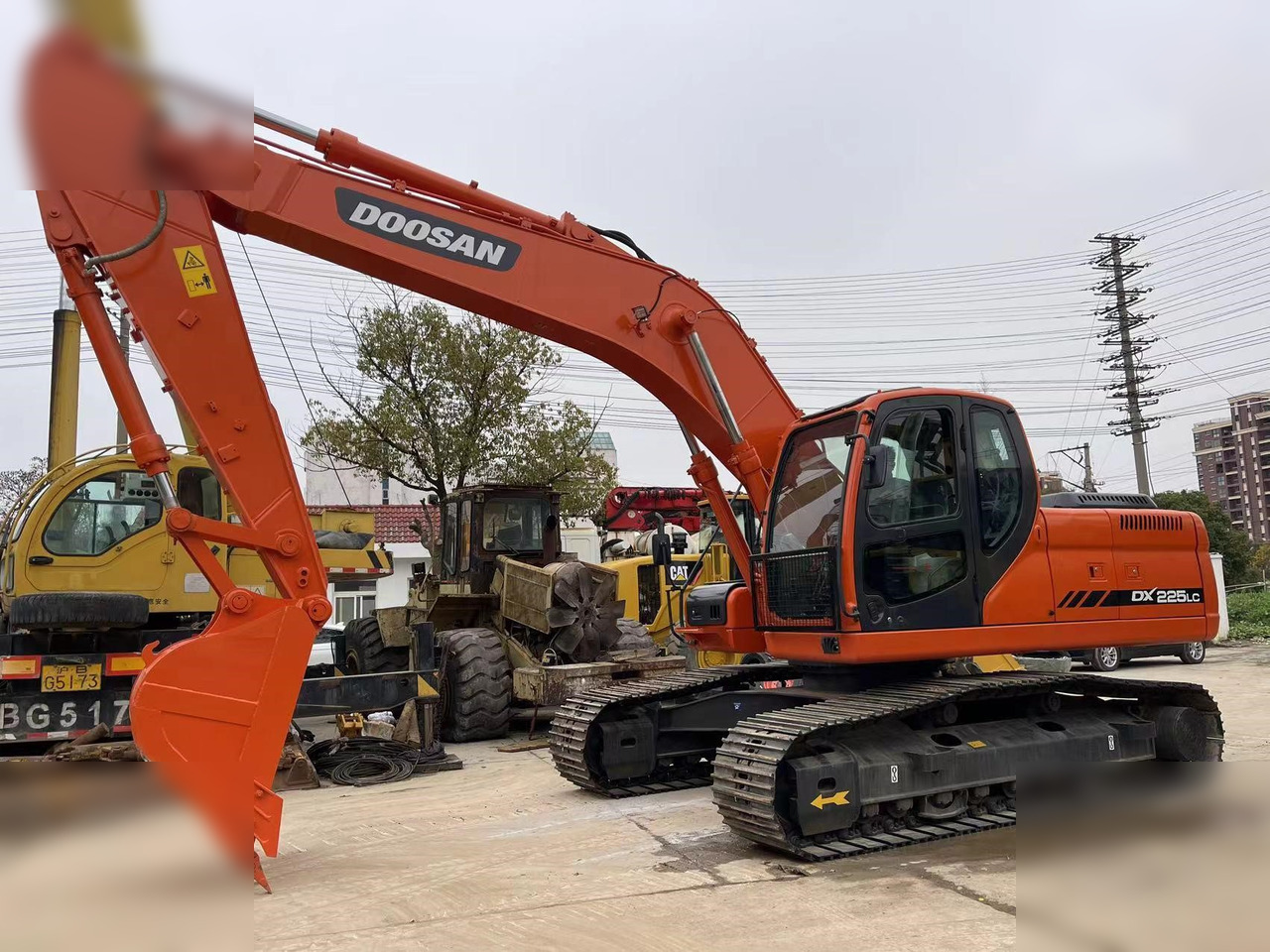 DOOSAN DX225 LC - Ερπυστριοφόρος εκσκαφέας: φωτογραφία 2 DOOSAN DX225 LC - Ερπυστριοφόρος εκσκαφέας: φωτογραφία 2