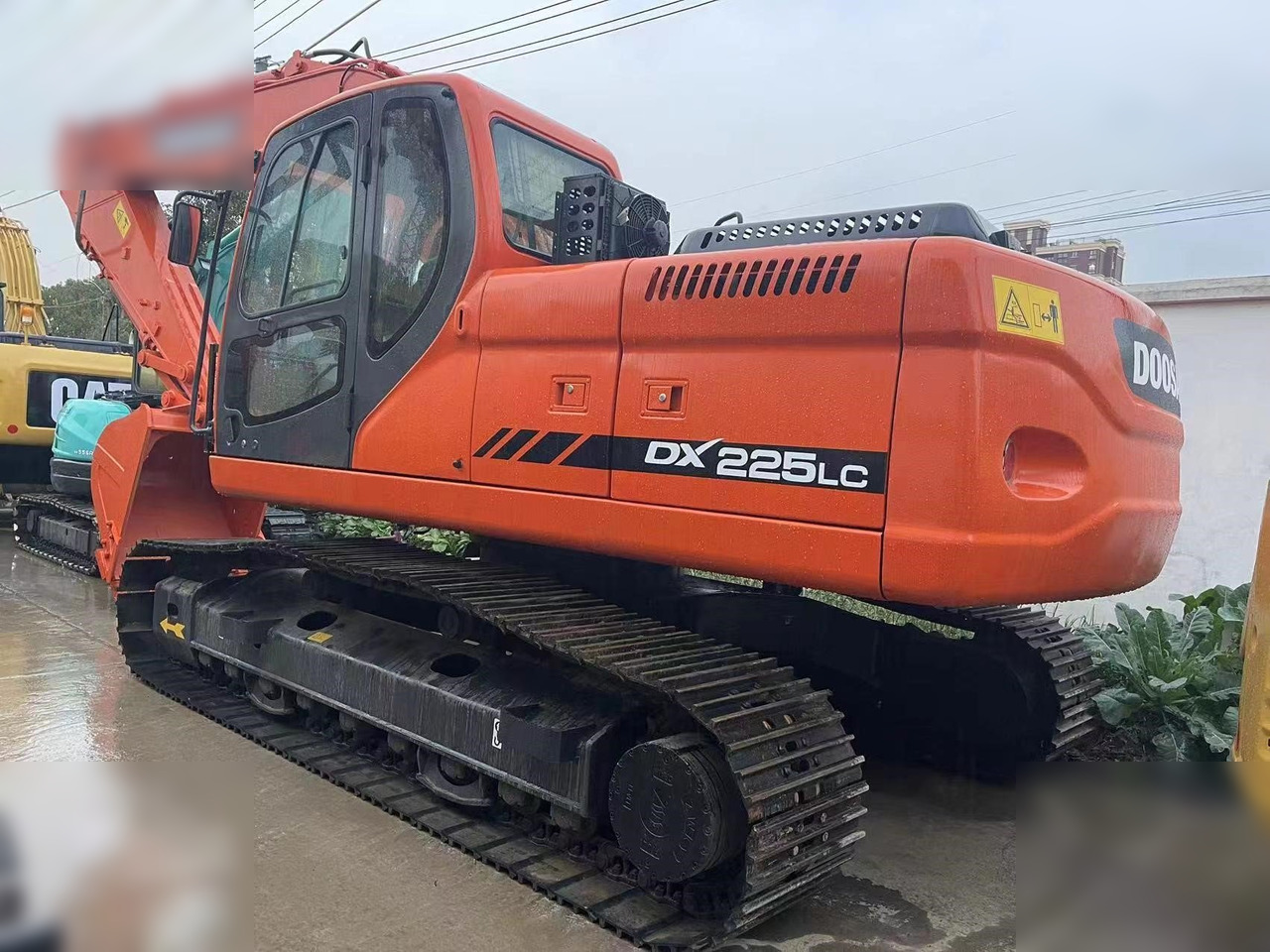 DOOSAN DX225 LC - Ερπυστριοφόρος εκσκαφέας: φωτογραφία 3 DOOSAN DX225 LC - Ερπυστριοφόρος εκσκαφέας: φωτογραφία 3