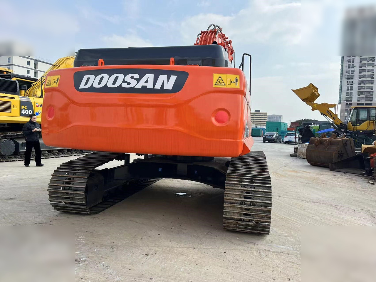 DOOSAN DX300 LC-9C - Ερπυστριοφόρος εκσκαφέας: φωτογραφία 4 DOOSAN DX300 LC-9C - Ερπυστριοφόρος εκσκαφέας: φωτογραφία 4