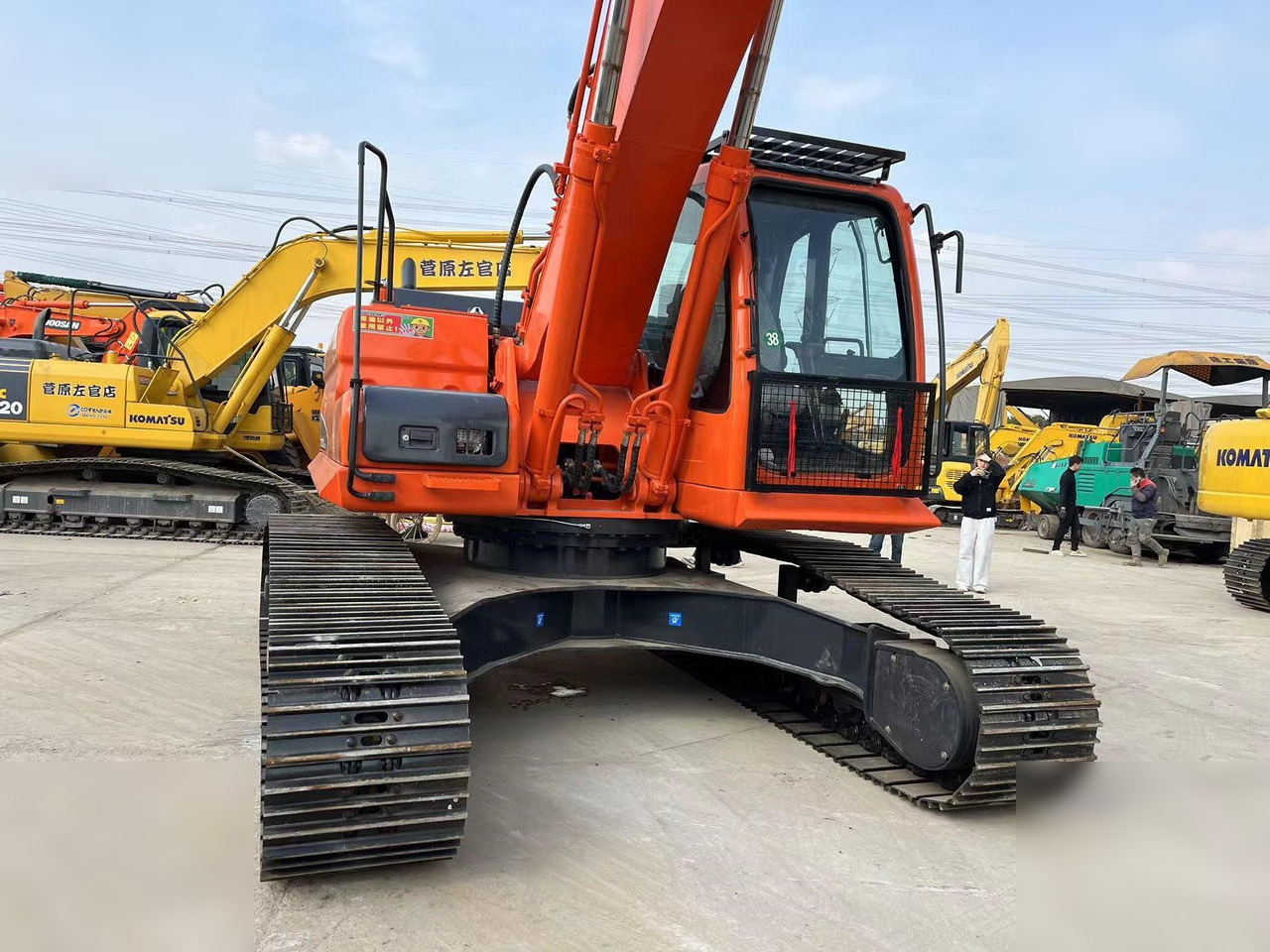 DOOSAN DX300 LC-9C - Ερπυστριοφόρος εκσκαφέας: φωτογραφία 3 DOOSAN DX300 LC-9C - Ερπυστριοφόρος εκσκαφέας: φωτογραφία 3