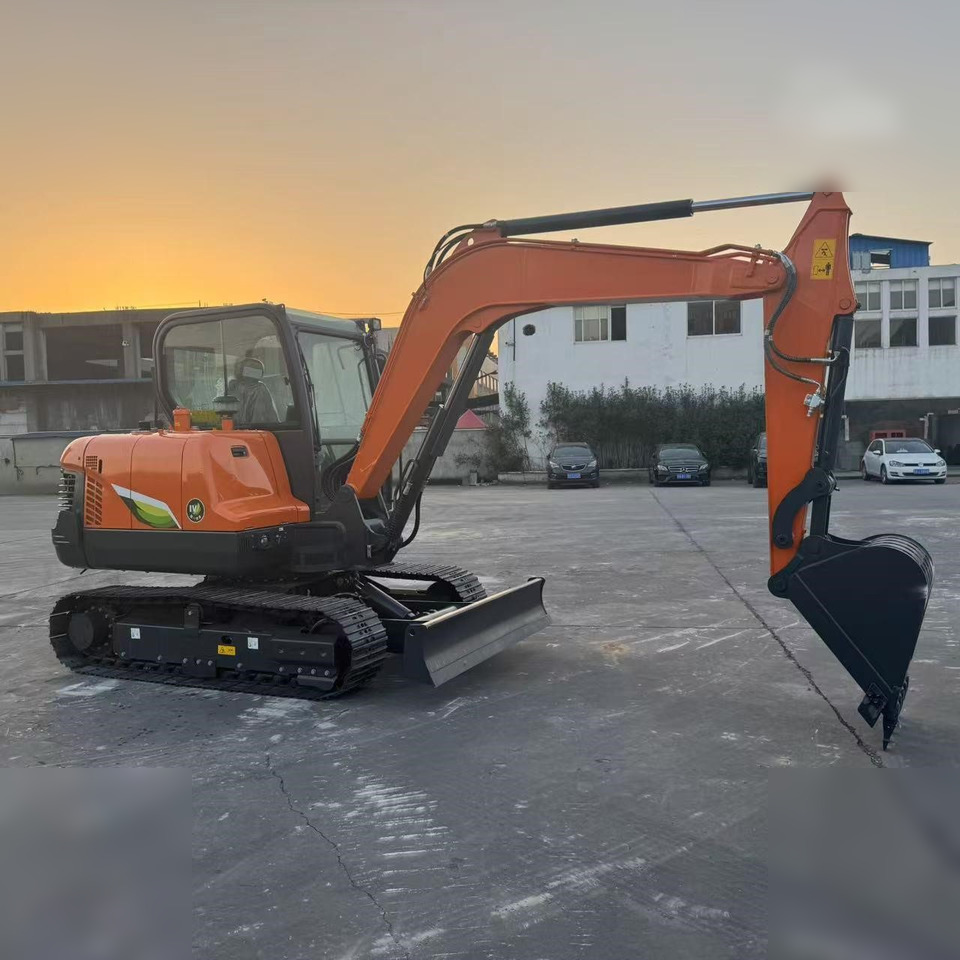 DOOSAN DX60E-10N - Ερπυστριοφόρος εκσκαφέας: φωτογραφία 4 DOOSAN DX60E-10N - Ερπυστριοφόρος εκσκαφέας: φωτογραφία 4
