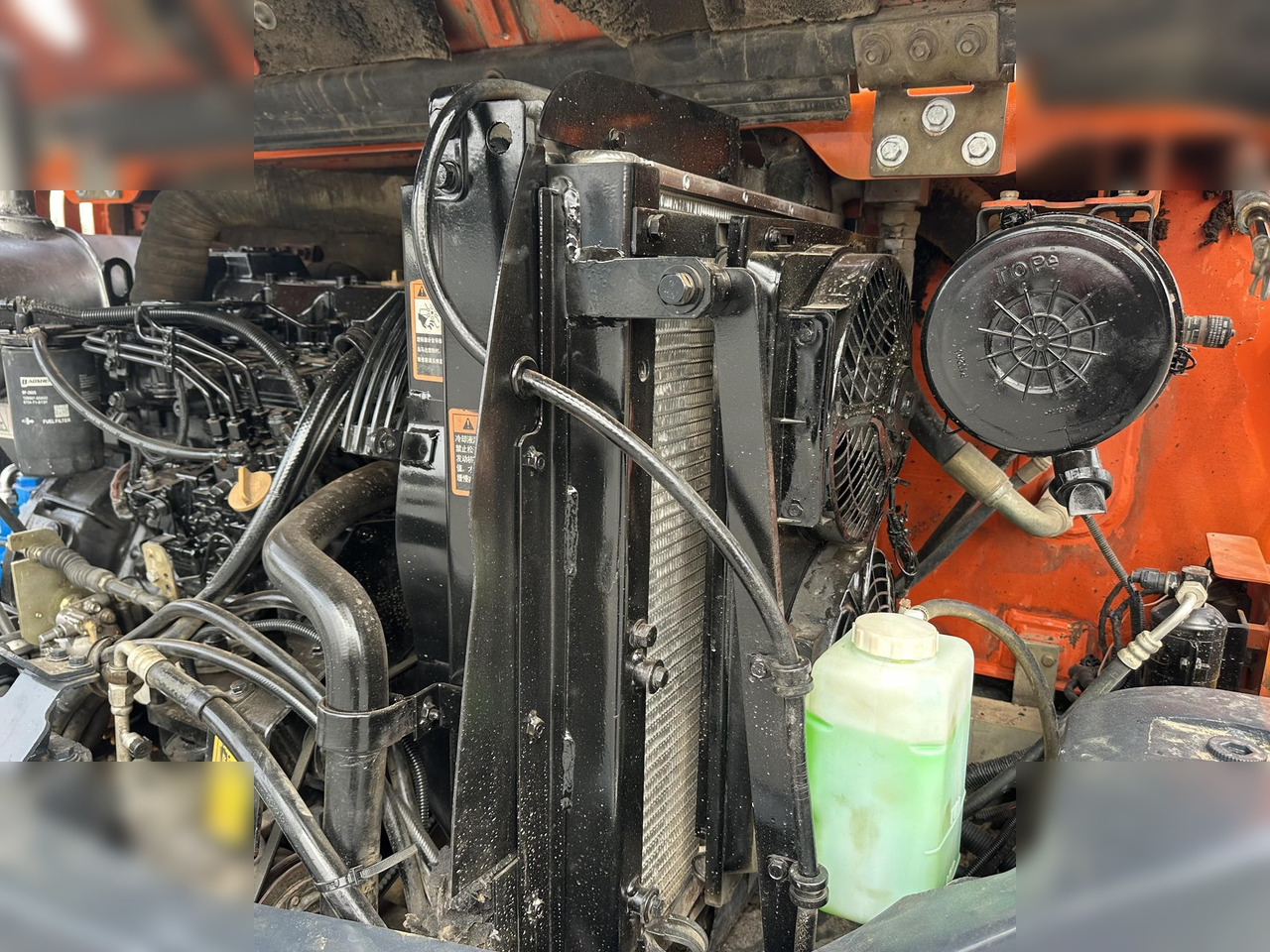 DOOSAN DX75-9CN - Ερπυστριοφόρος εκσκαφέας: φωτογραφία 5 DOOSAN DX75-9CN - Ερπυστριοφόρος εκσκαφέας: φωτογραφία 5