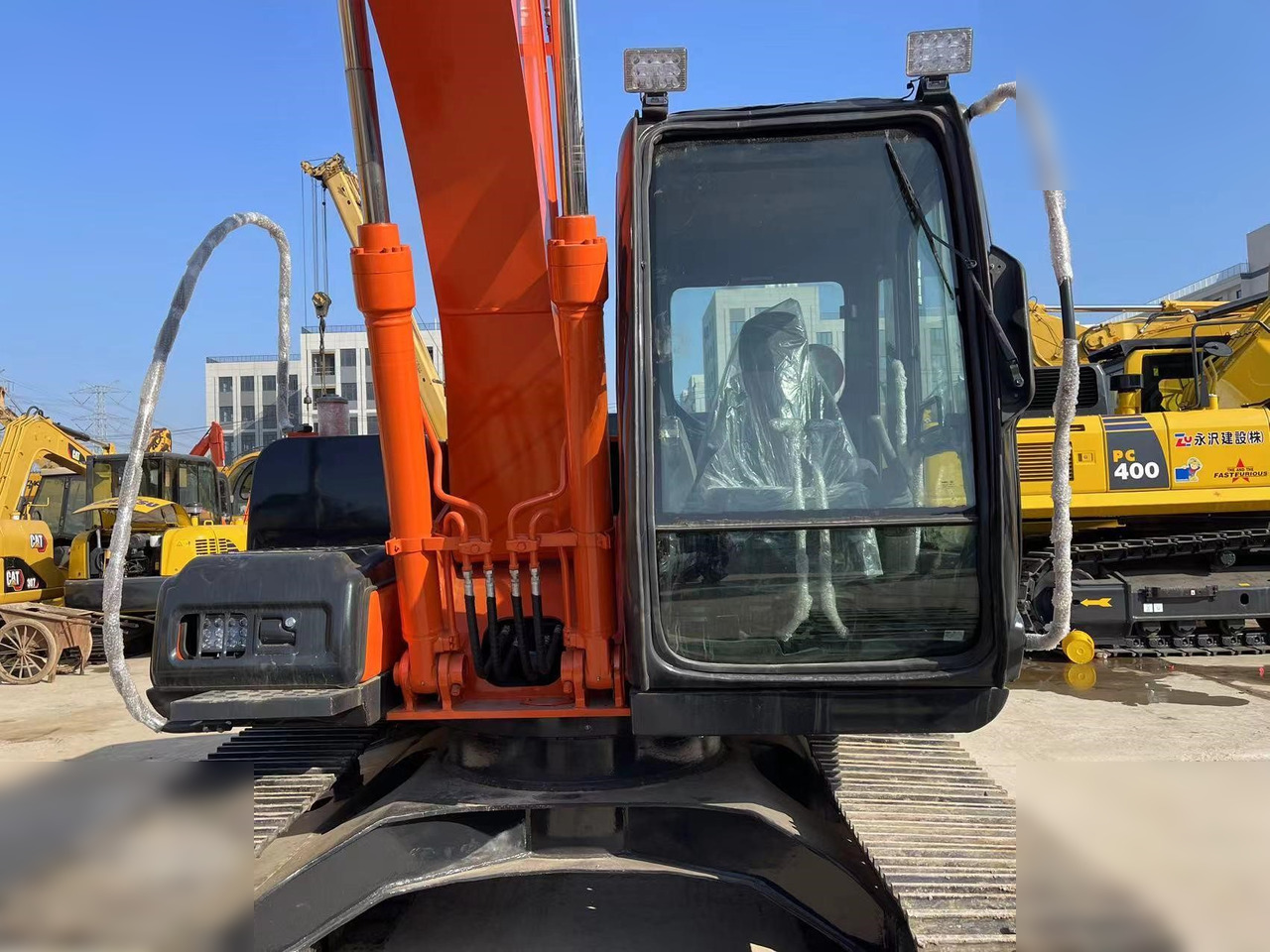 HITACHI ZX120 - Ερπυστριοφόρος εκσκαφέας: φωτογραφία 3 HITACHI ZX120 - Ερπυστριοφόρος εκσκαφέας: φωτογραφία 3