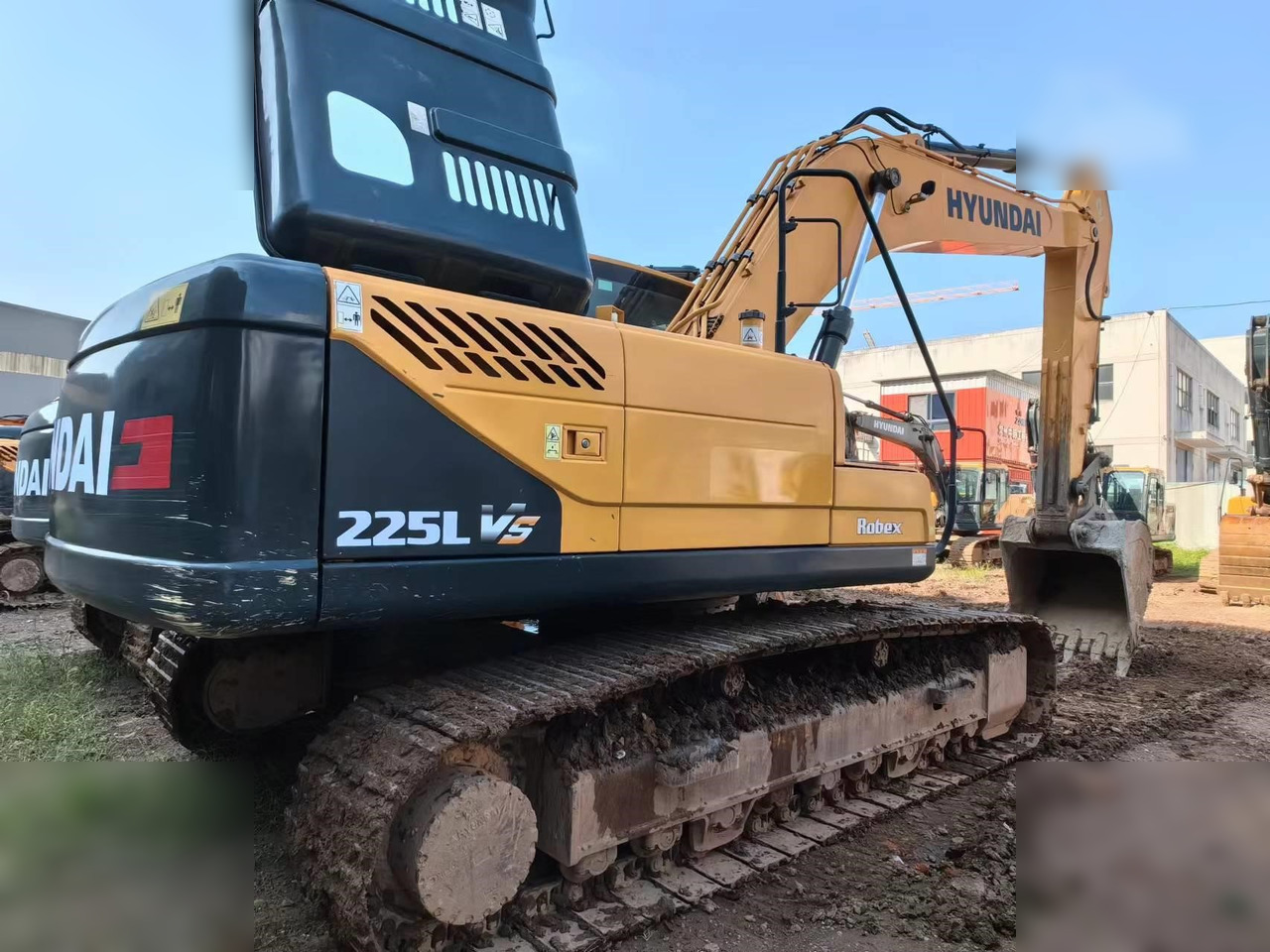HYUNDAI 225LC-9 - Ερπυστριοφόρος εκσκαφέας: φωτογραφία 2 HYUNDAI 225LC-9 - Ερπυστριοφόρος εκσκαφέας: φωτογραφία 2